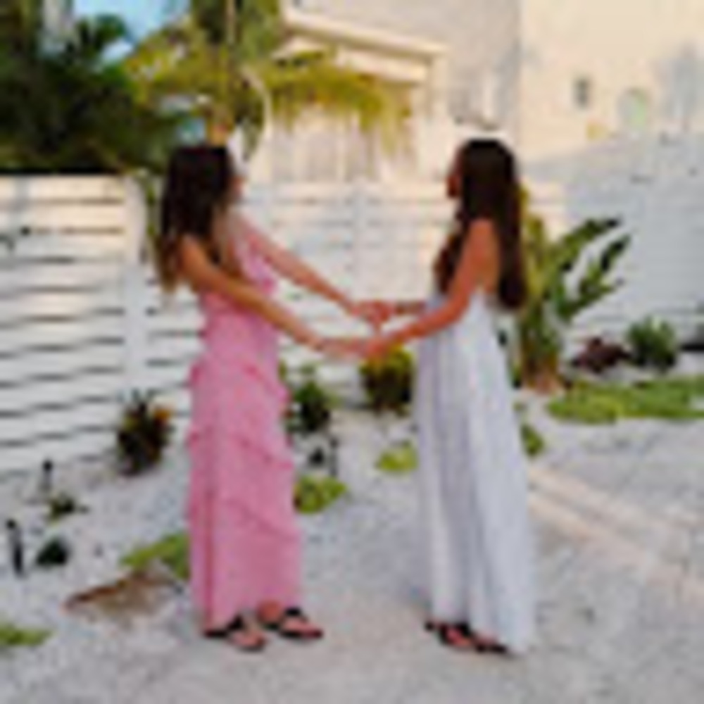 Meet your Posher, Amelia